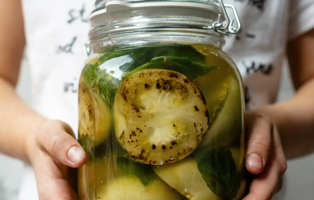 How do pickle have no calories?