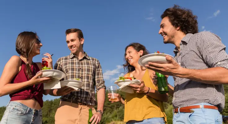 Is It Healthier To Eat Standing Up